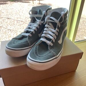 Vans Suede High-Tops in Olive and White